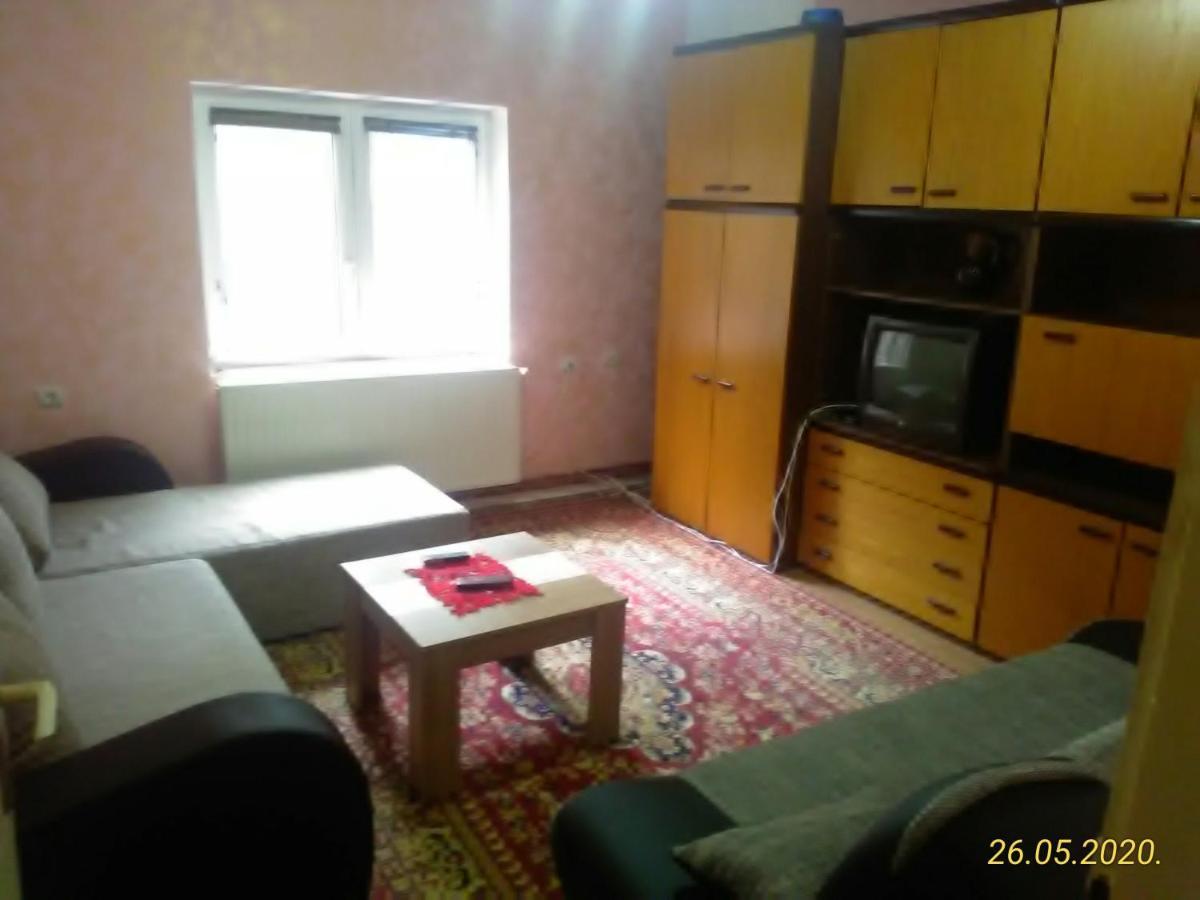 Ferienwohnung Kuca Za Odmor Jelena Kladovo Exterior foto